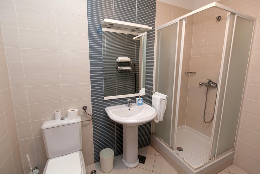 Apartment Ana Selce Eksteriør bilde